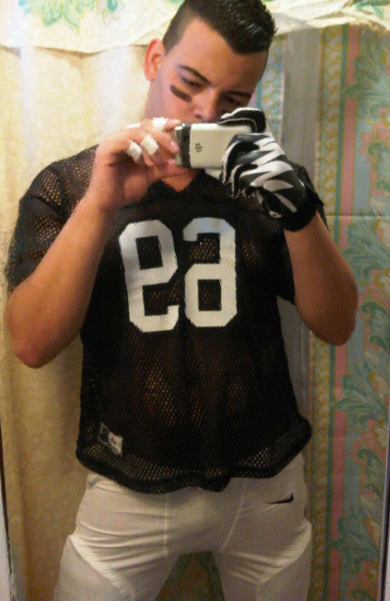 Contest : The Halloween costume winners are….
