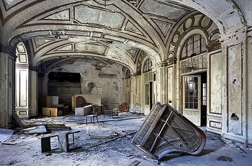 Arts : Why Beauty Matters
