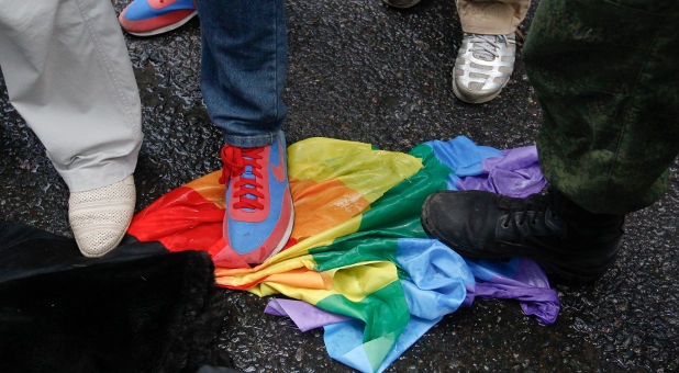 News : Russia’s Anti-Gay Law