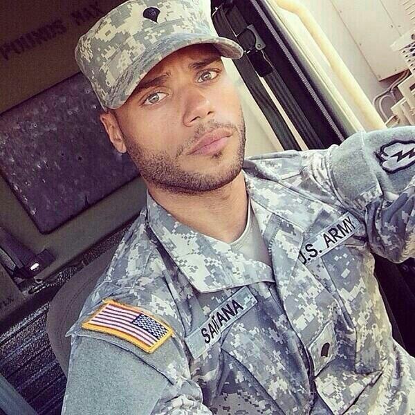Hot or Not : Military Men